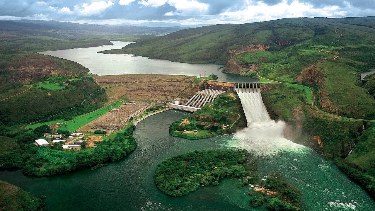 NOVO HORIZONTE - Usina de Furnas, da Eletrobras: ações da empresa ofertadas na bolsa -