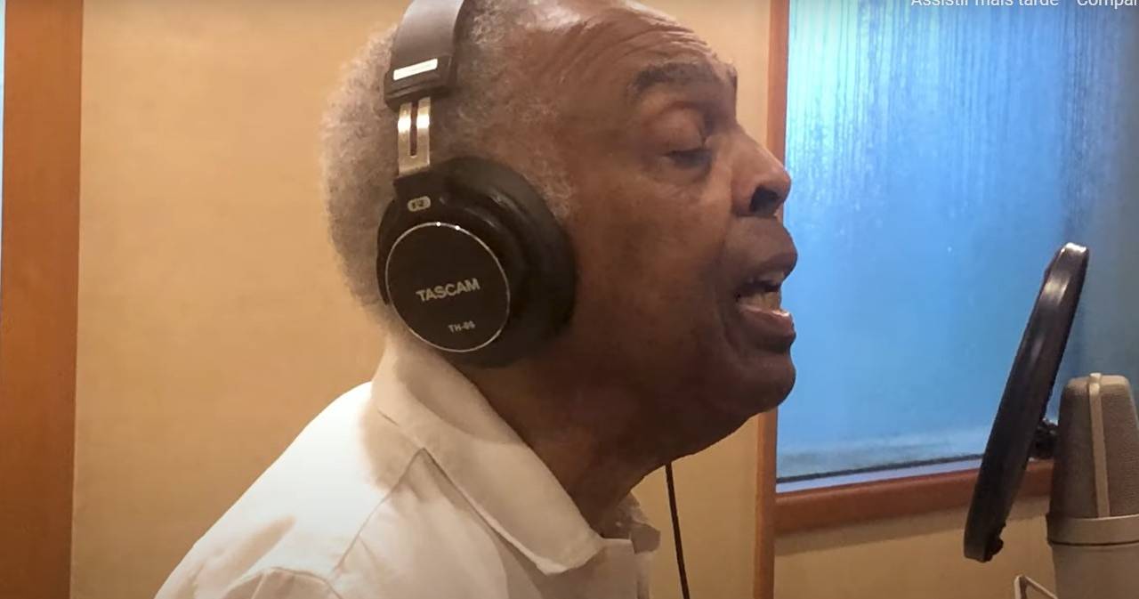 Gilberto Gil canta 'O Segundo Sol' em homenagem a Cassia Eller -