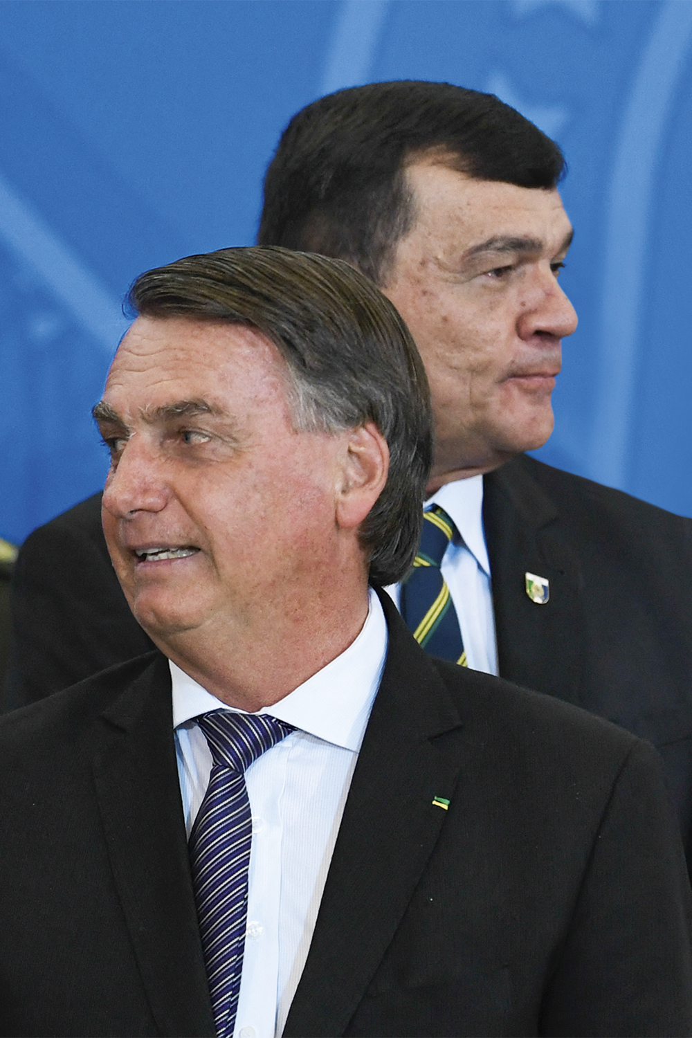 055_AGIF445297.jpg2 FRENTE DE BATALHA - Bolsonaro e o general Paulo Sérgio: o presidente e o ministro da Defesa subiram o tom contra o TSE -