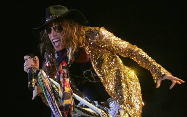 O vocalista Steven Tyler da banda americana Aerosmith durante a apresentação do Parque Antártica, São Paulo, 29/05/2010. O vocalista Steven Tyler da banda americana Aerosmith durante a apresentação do Parque Antártica, São Paulo, 29/05/2010.