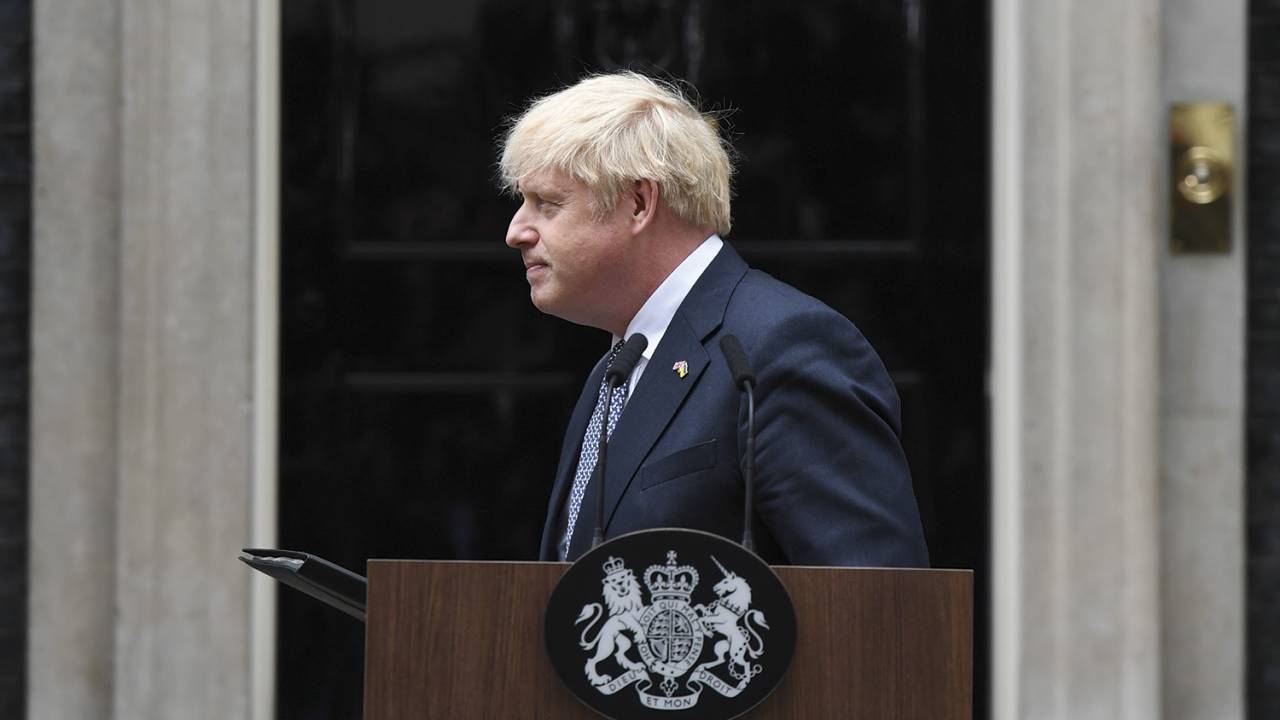 DERROTA - Johnson: enfim, uma encrenca da qual não pôde escapar -