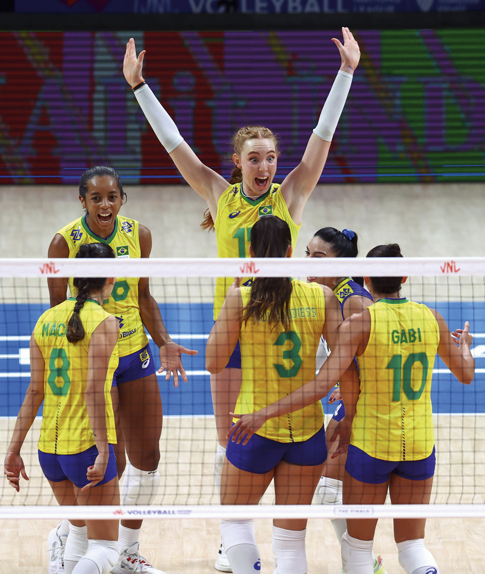 GettyImages-1241877135.jpg2 POTÊNCIA - A seleção brasileira de vôlei feminino: cinco medalhas olímpicas desde 1996, duas delas de ouro -