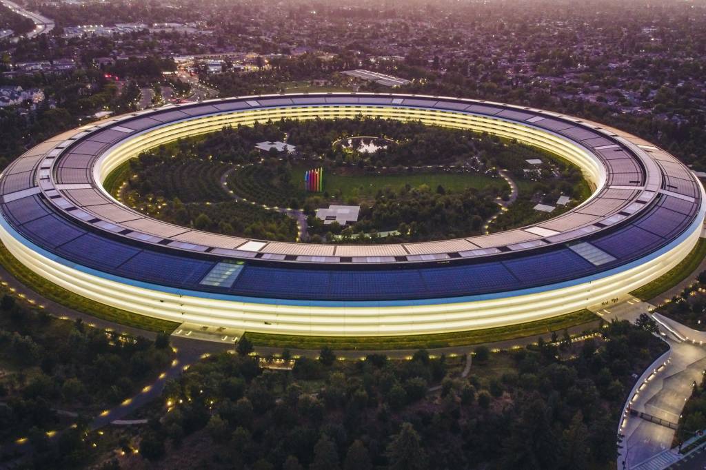 Apple Park HQ SEDE DA APPLE - Enfraquecida: o novo ecossistema tira poder das big techs -