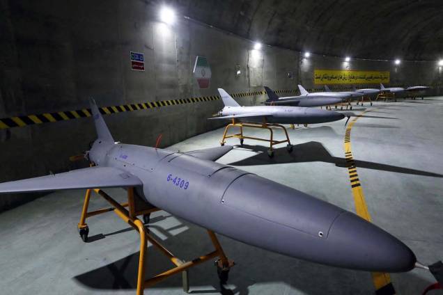 O Irã fornecerá centenas de drones com capacidades de armas de combate à Rússia para uso na invasão `a Ucrânia, disse Jake Sullivan, conselheiro de segurança nacional da Casa Branca dos EUA em 11/07/2022. O Irã fornecerá centenas de drones com capacidades de armas de combate à Rússia para uso na invasão `a Ucrânia, disse Jake Sullivan, conselheiro de segurança nacional da Casa Branca dos EUA em 11/07/2022.