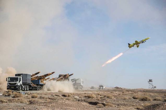 O Irã fornecerá centenas de drones com capacidades de armas de combate à Rússia para uso na invasão `a Ucrânia, disse Jake Sullivan, conselheiro de segurança nacional da Casa Branca dos EUA em 11/07/2022. O Irã fornecerá centenas de drones com capacidades de armas de combate à Rússia para uso na invasão `a Ucrânia, disse Jake Sullivan, conselheiro de segurança nacional da Casa Branca dos EUA em 11/07/2022.