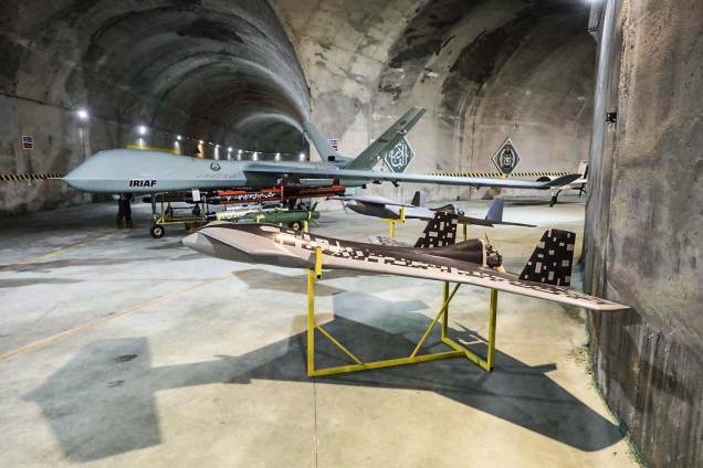 O Irã fornecerá centenas de drones com capacidades de armas de combate à Rússia para uso na invasão `a Ucrânia, disse Jake Sullivan, conselheiro de segurança nacional da Casa Branca dos EUA em 11/07/2022. O Irã fornecerá centenas de drones com capacidades de armas de combate à Rússia para uso na invasão `a Ucrânia, disse Jake Sullivan, conselheiro de segurança nacional da Casa Branca dos EUA em 11/07/2022.
