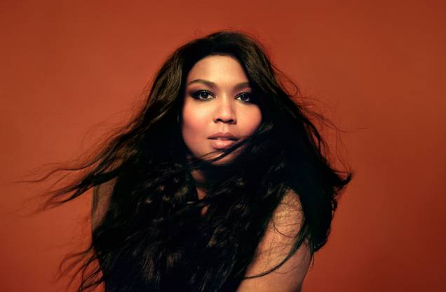 Lizzo, cantora, compositora, happer, norte americana, 2019. Lizzo, cantora, compositora, happer, norte americana, 2019.