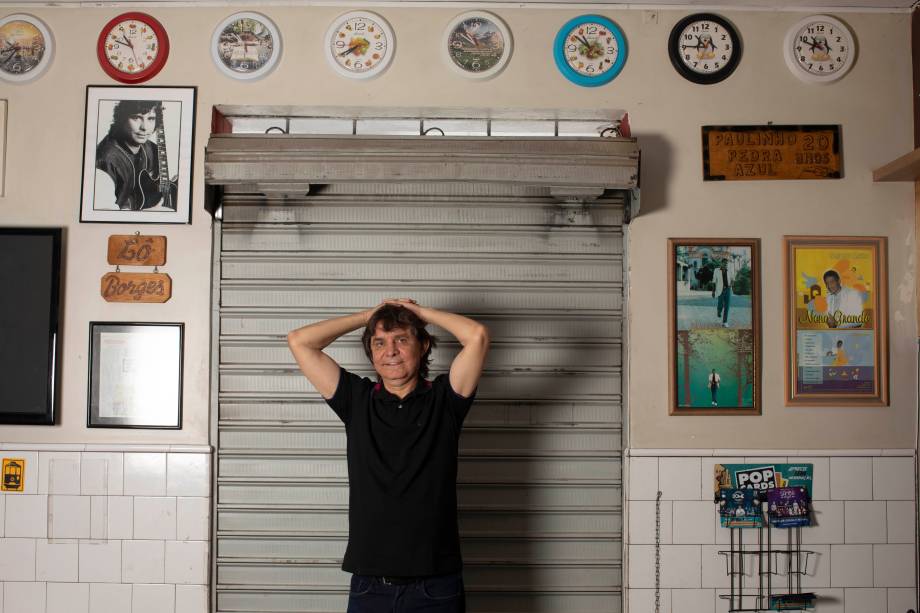 Lô Borges, músico, cantor e compositor mineiro, em ensaio fotográfico para a revista, Belo Horizonte-MG, 04/04/2019. Lô Borges, músico, cantor e compositor mineiro, em ensaio fotográfico para a revista, Belo Horizonte-MG, 04/04/2019.