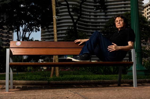 Lô Borges, músico, cantor e compositor mineiro, em ensaio fotográfico para a revista, Belo Horizonte-MG, 04/04/2019. Lô Borges, músico, cantor e compositor mineiro, em ensaio fotográfico para a revista, Belo Horizonte-MG, 04/04/2019.