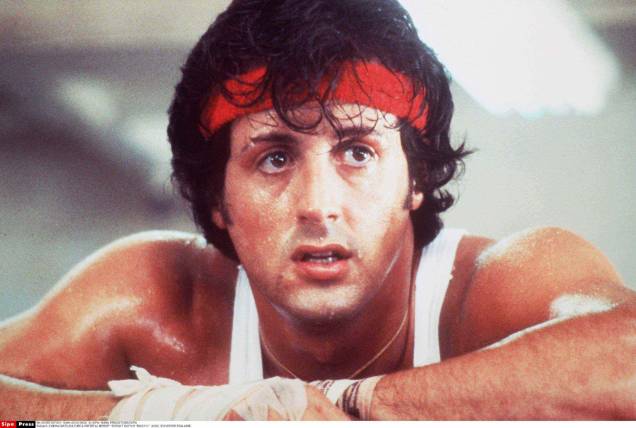 Sylvester Stallone atuou e dirigiu o filme "Rocky II", de 1979. Sylvester Stallone atuou e dirigiu o filme "Rocky II", de 1979.