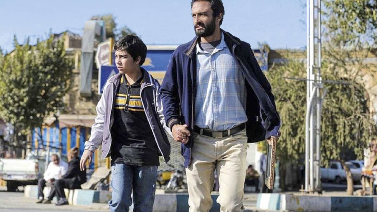 JUSTIÇA EM XEQUE - Rahim e o filho no filme: uma difícil busca pela liberdade -