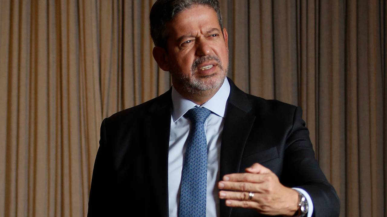 Revista VejaMatéria: Páginas AmarelasPersonagem: Arthur Lira, presidente da Câmara dos DeputadosFoto: Cristiano MarizData: 12/02/2021Local: Brasília-DF