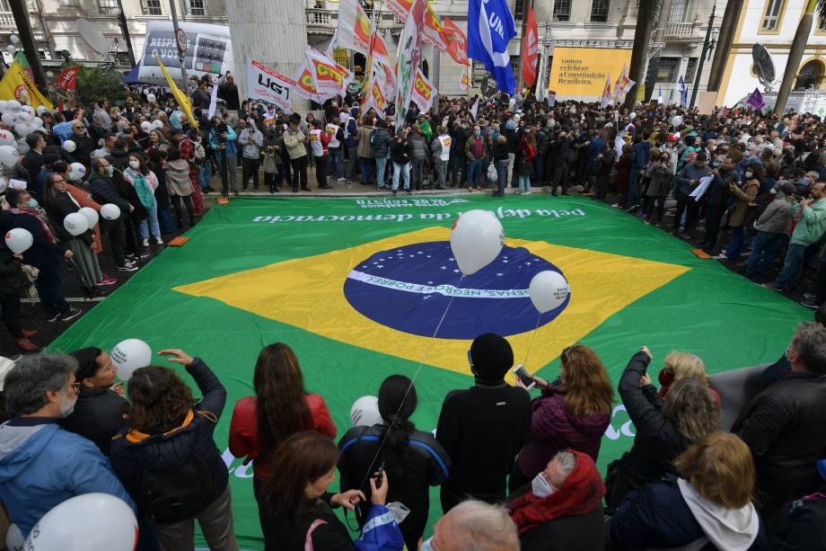 Manifestação em defesa da democracia e da justiça, em São Paulo -