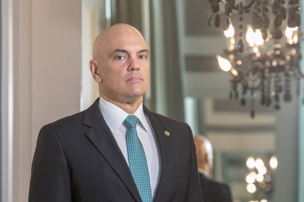 Ação contra Bolsonaro por varíola dos macacos terá Moraes como relator