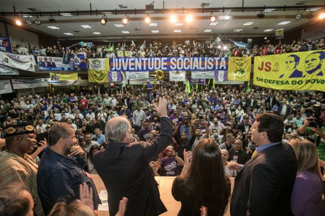 Ciro Gomes, candidato `a presidência da República pelo PDT, durante campanha em São Paulo no "Giro do Ciro", 05/08/2022. Ciro Gomes, candidato `a presidência da República pelo PDT, durante campanha em São Paulo no "Giro do Ciro", 05/08/2022.