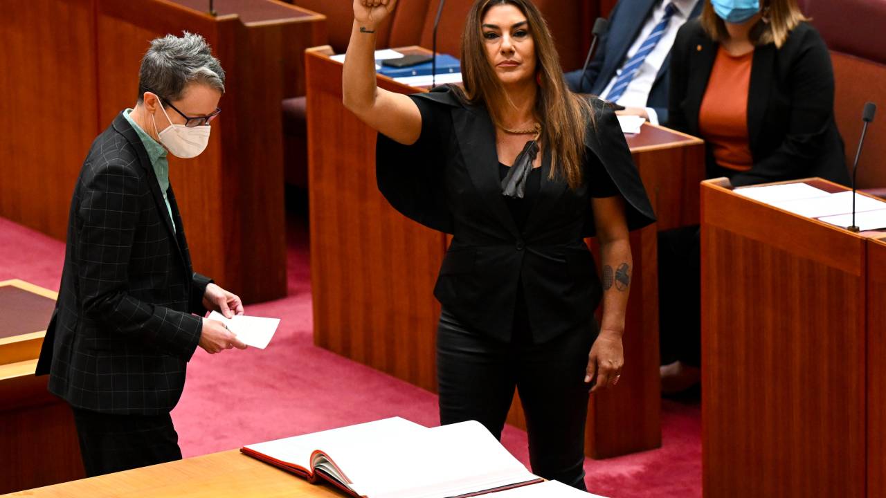Thorpe, no mês passado, descreveu a Austrália como um “projeto colonial” e disse que a bandeira nacional não a representava - 01/08/2022