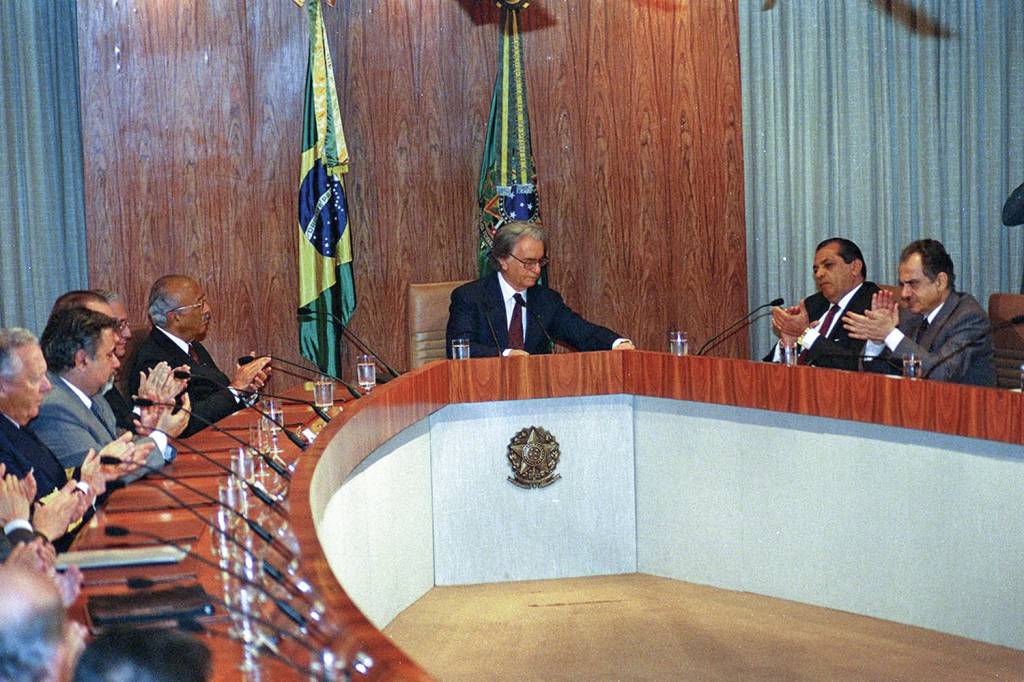 ITAMAR-FHC-PLANO-REAL-2019-4711.jpg LEGADO PRESERVADO - Presidente Itamar Franco, no anúncio do Plano Real em 1994: risco de hiperinflação afastado -