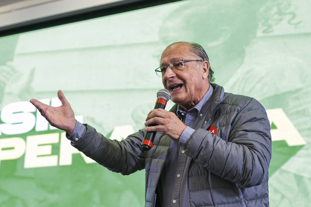 04092022-lula-com-trabalhadoras-domsticas-em-so-paulo_52334531696_o.jpg “CENA DO CRIME” - Alckmin: o candidato a vice já fez acusações pesadas a Lula no passado -
