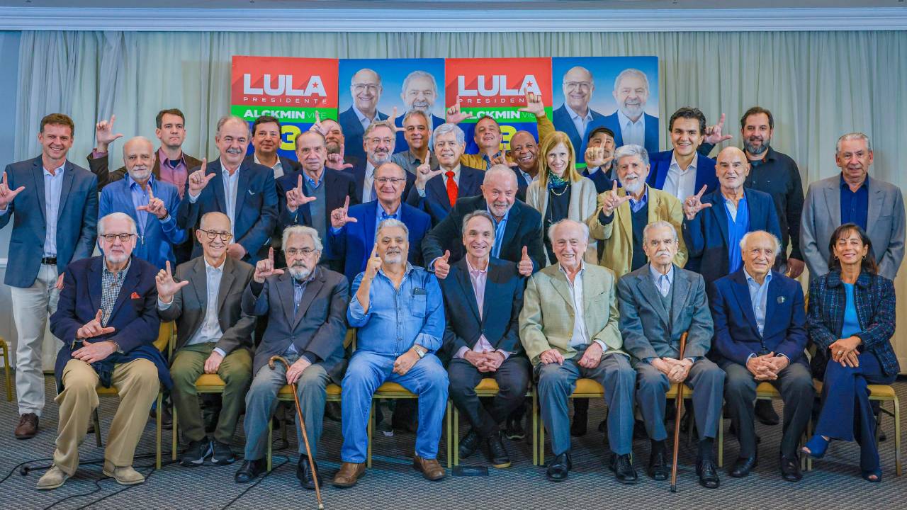 27.09.2022 â Lula e Alckmin, da Coligação Brasil da Esperança, participam de encontro com personalidades da sociedade civil, em São Paulo (SP). Foto: Ricardo Stuckert