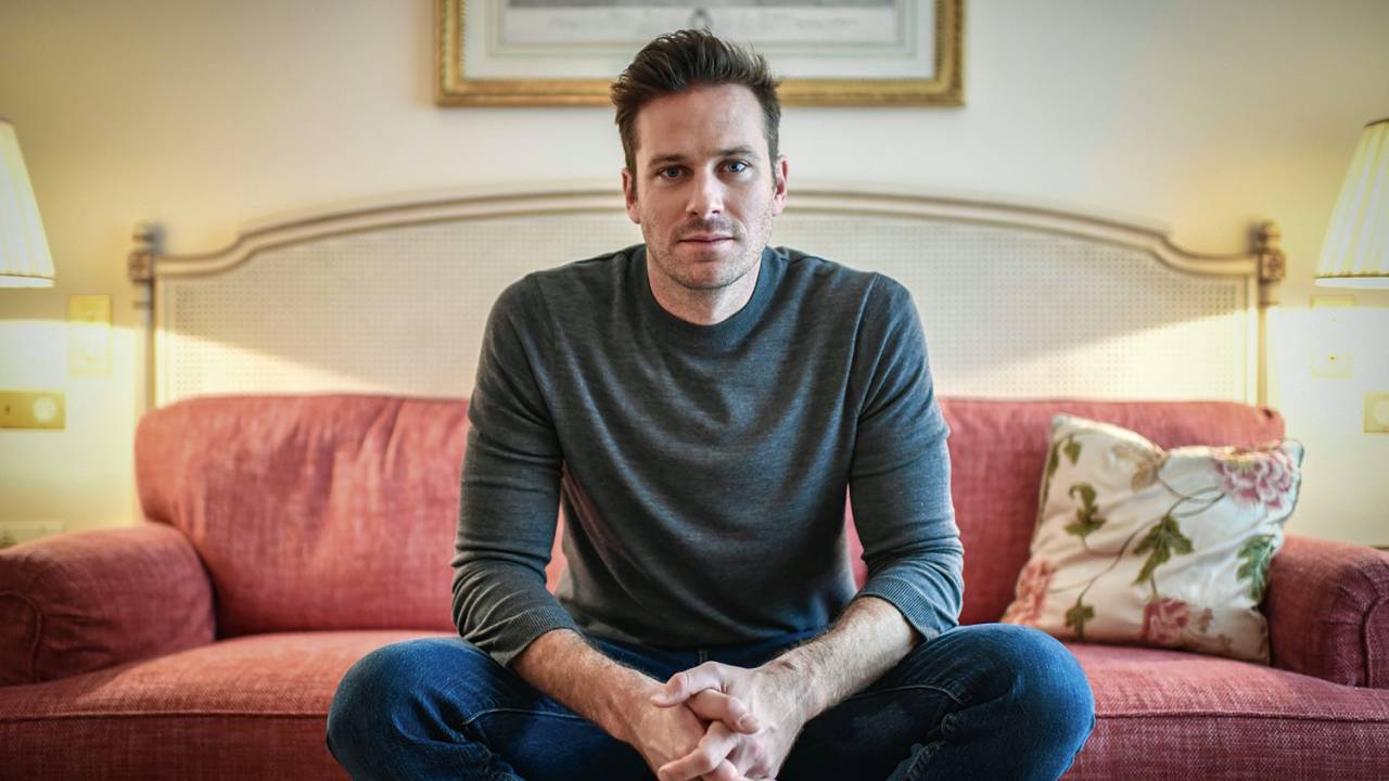 GALÃ PERIGOSO - Armie Hammer: acusado até de morder e amarrar mulheres -