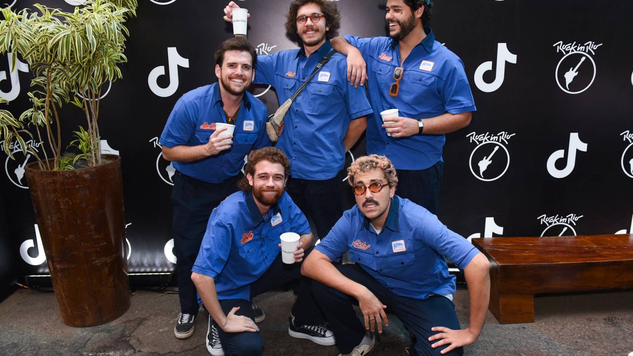 A banda Jovem Dionísio em pocket show no lounge do TikTok, no Rock in Rio -