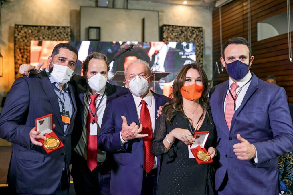 LULA-JANTAR-PRERROGATIVAS-2021-01.jpeg EVENTO - Jantar no Prerrogativas: lançamento da candidatura no ano passado -