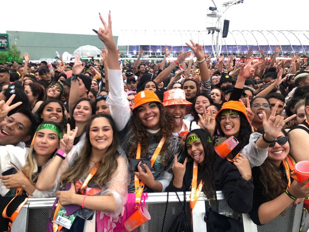 fralda06 Fãs de Justin Bieber na grade do show no Rock in Rio