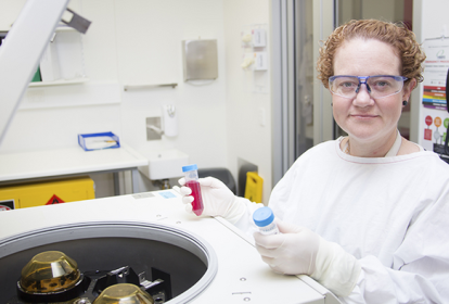 PROFESSOR NIKOLA BOWDEN IN THE LAB AT HUNTER MEDICAL RESEARCH INSTITIUTE