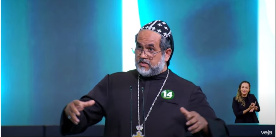O sacerdote Kelmon Luis da Silva (PTB) -