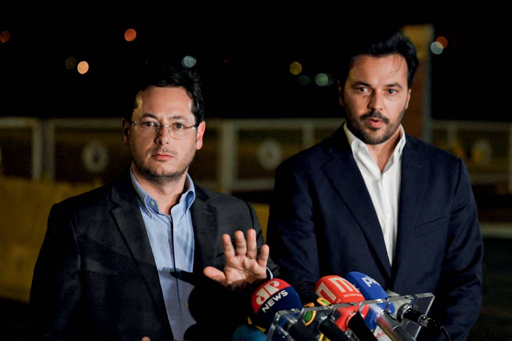 BRAZIL-ELECTIONS-RUNOFF-CAMPAIGN-BOLSONARO-PRESSER REVÉS - Fábio Faria (à dir.): a denúncia sobre as inserções de rádio foi indeferida -