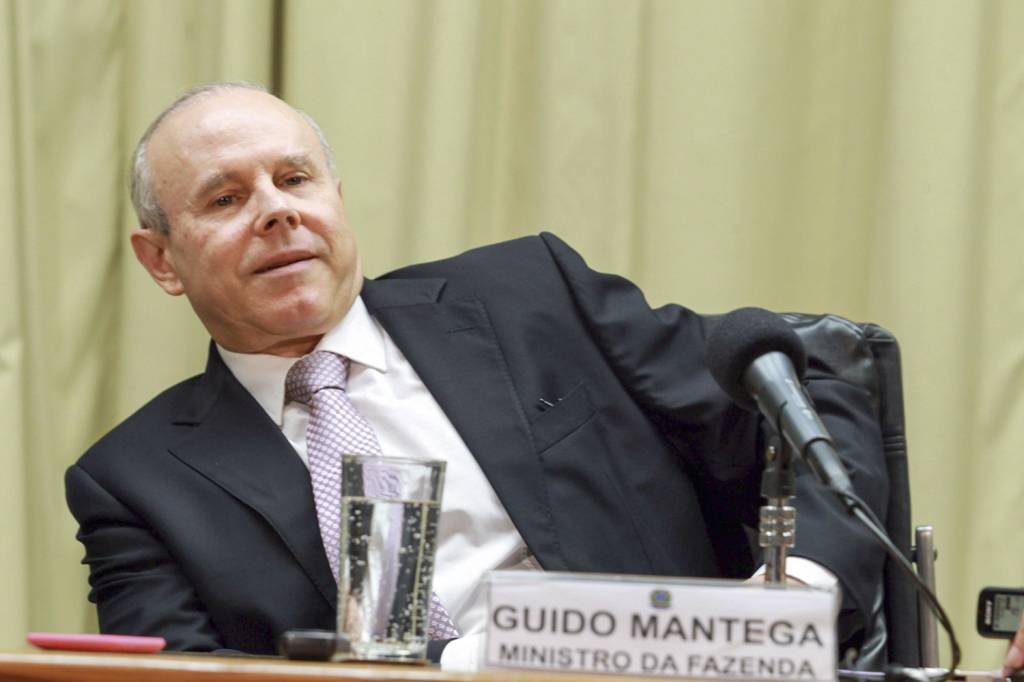 GUIDO-MANTEGA-ECONOMIA-2013-699.JPG LEGADO CRÍTICO - Mantega: ministro escolhido por Lula levou o país à recessão -