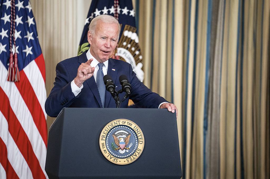 GettyImages-1242547519.jpg IMPRESSÕES - A respeito de Joe Biden: “O peso da idade chegou para ele” -