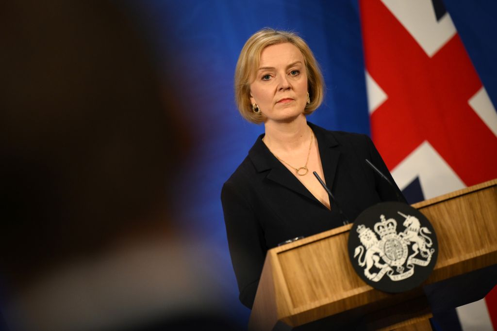LONDON, ENGLAND - OCTOBER 14: UK Prime Minister Liz Truss talks at a press conference in 10 Downing Street after sacking her former Chancellor, Kwasi Kwarteng, on October 14, 2022 in London, England. After just five weeks in the job, Prime Minister Liz Truss has sacked Chancellor of The Exchequer Kwasi Kwarteng after he delivered a mini-budget that plunged the UK economy into crisis. (Photo by Daniel Leal - WPA Pool/Getty Images)