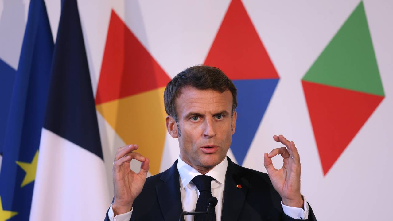 PRAGUE, CZECH REPUBLIC - OCTOBER 07: French President Emmanuel Macron speaks to the media following an informal summit of the leaders of the European Council at Prague Castle on October 07, 2022 in Prague, Czech Republic. The summit is following the inaugural meeting of the European Political Community (ECP) the day before. (Photo by Sean Gallup/Getty Images)