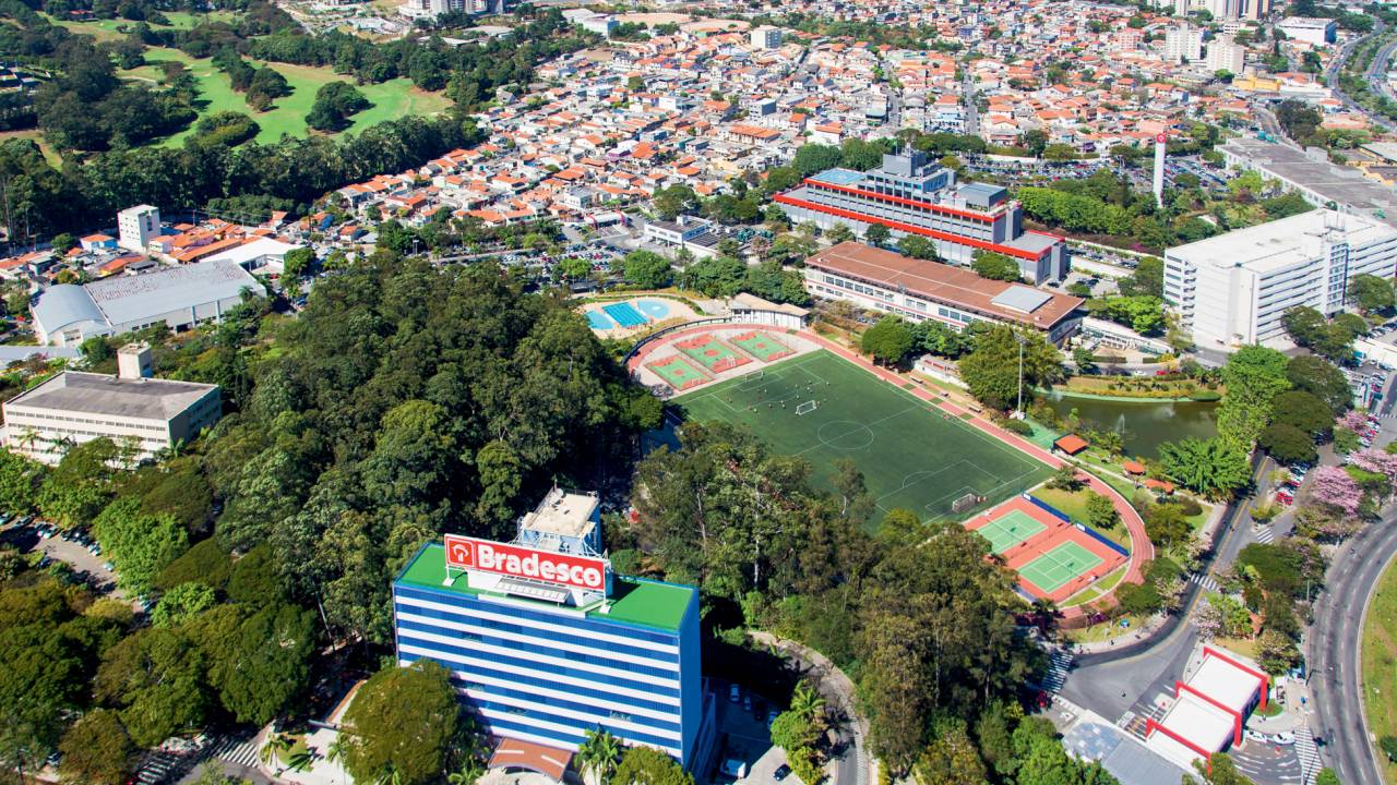 DERROTA NA JUSTIÇA - Sede do Bradesco, em Osasco: o banco foi acusado de prejudicar credores da construtura Montreal -