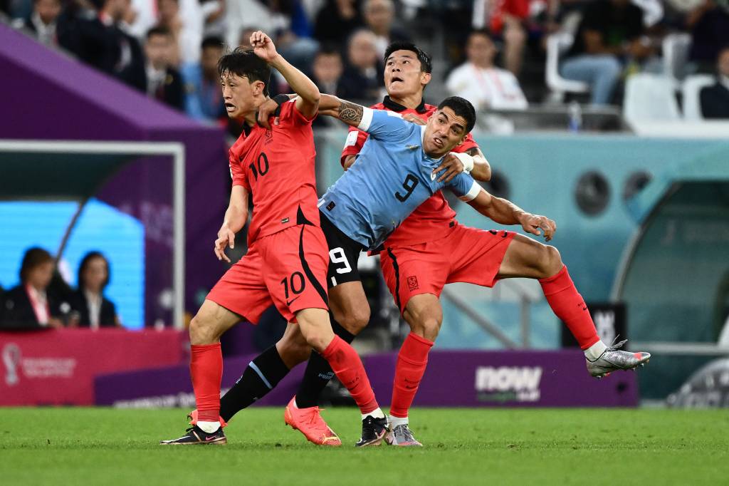 Uruguai esbarra na trave e só empata com a Coreia do Sul pelo Grupo H