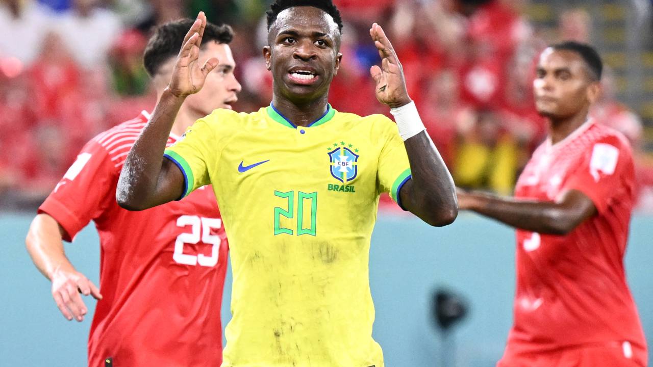 Brasil quase abriu o placar com Vinicius Júnior -