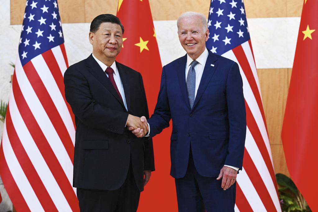 G20—XI-JINPING—JOE-BIDEN—2022-2.jpg ALÍVIO - Biden com Xi pela primeira vez: reforçado pelo resultado da eleição -