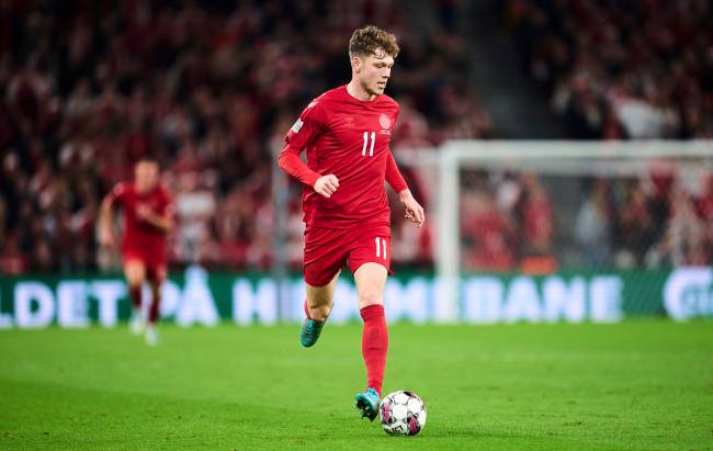 Andreas Skov Olsen Dinamarca Atacante é destaque do Club Brugge na Liga dos Campeões -