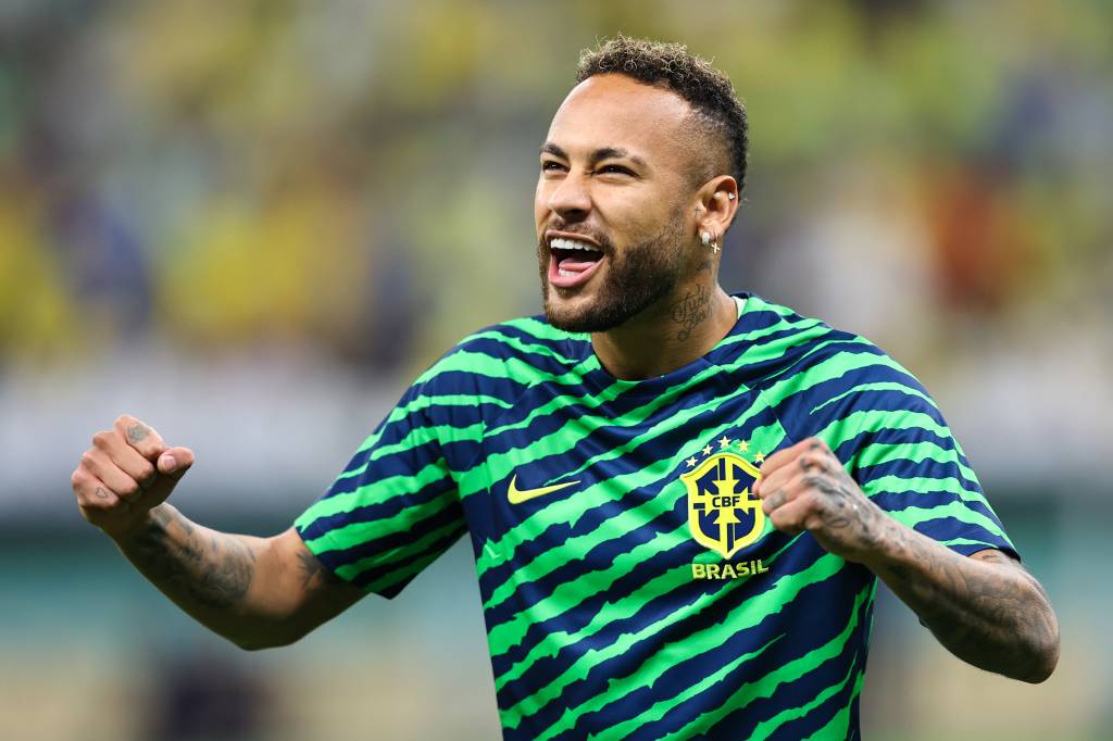 Leilão vende jantar com Neymar e partida de tênis com Ronaldo Fenômeno