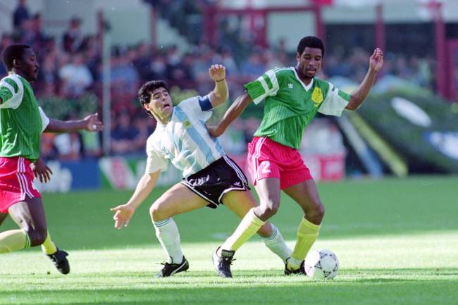 Maradona Argentina Camarões 1990 Argentina, de Maradona, na estreia diante de Camarões -