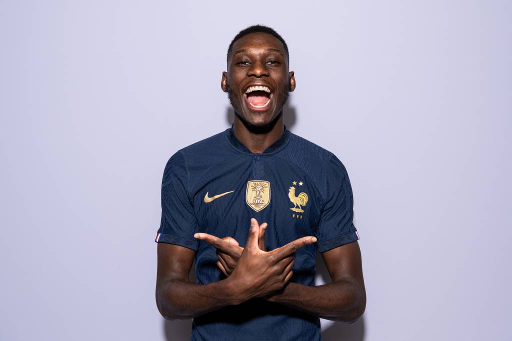 Kolo Muani: a surpresa de Deschamps chamada de última hora na França