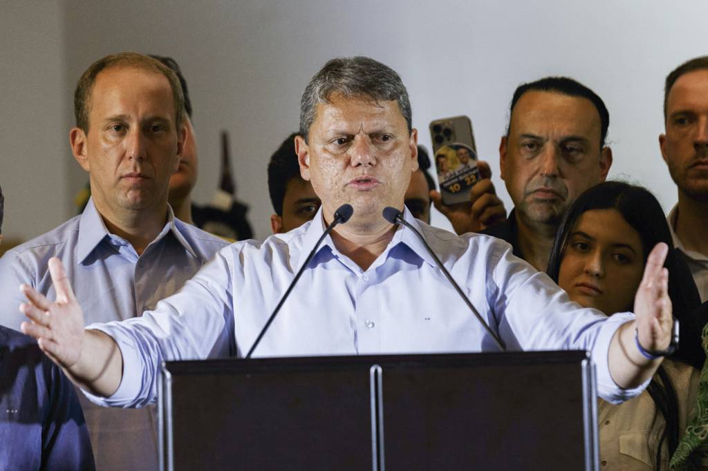 TARCISIO-FREITAS-COLETIVA-VITORIA-2022-09.jpeg NOVA ESTRELA - Tarcísio de Freitas: credenciais para voos ainda mais altos -