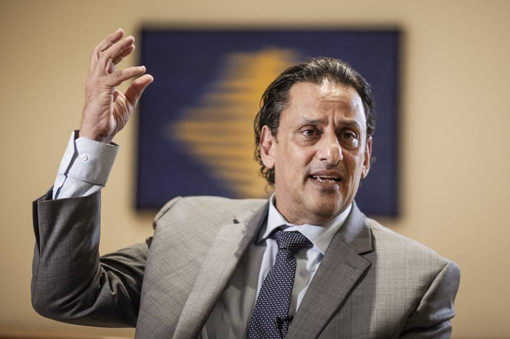 Candidato ao TRF1 advoga com Wassef