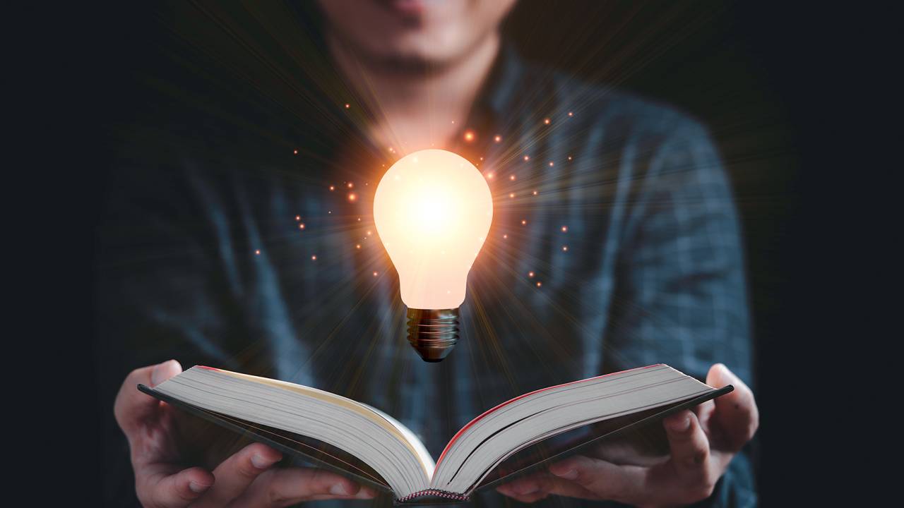 HAJA TUTANO - Mistério nas letras: trama só resolvida três vezes -
