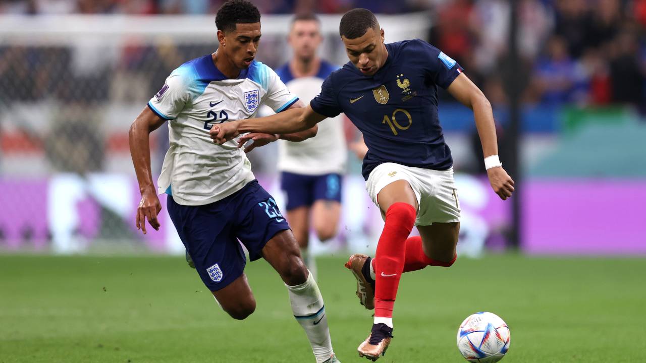 Jude Bellingham e Kylian Mbappe, duas jovens estrelas da Copa