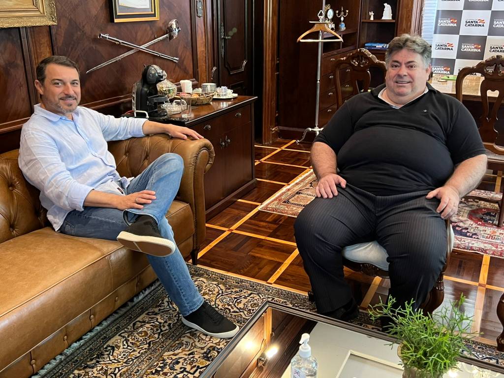 De saída, governador de SC vai assumir o comando do Republicanos no estado