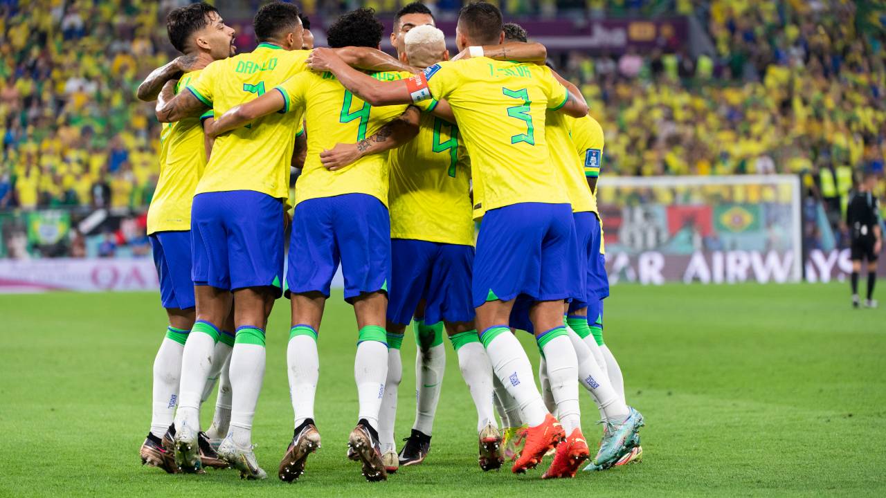 Festa brasileira no estádio 974 -