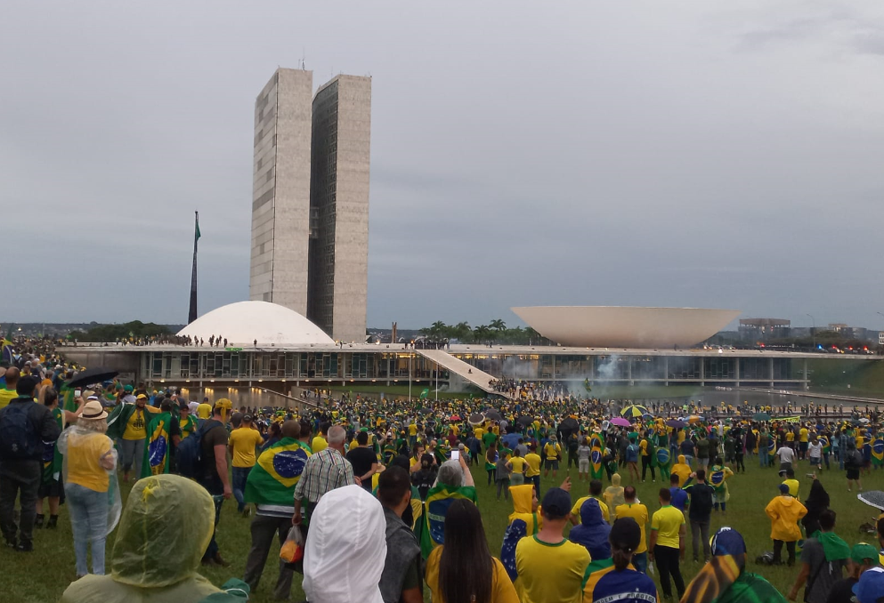MP espera fechar mais de 1000 acordos com acampados no QG do golpe