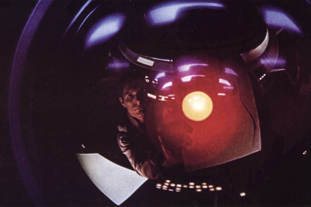 HAL-9000—2001-SPACE-ODYSSEY-4.jpg COMO NÓS MESMOS - O Hal 9000 de 2001 — Uma Odisseia no Espaço, de 1968: a beleza da máquina que pensa e sente -